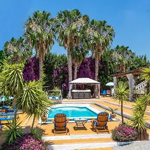 Hacienda Sol Trapiche (Malaga)